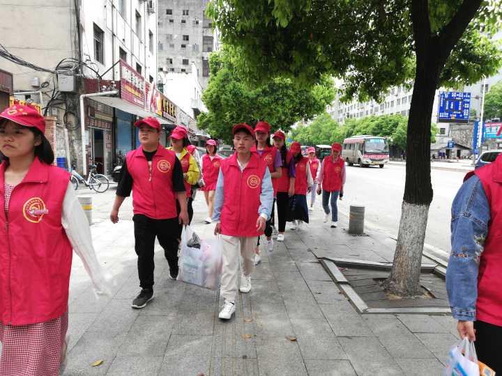 1524644677562049072.jpg 1.jpg