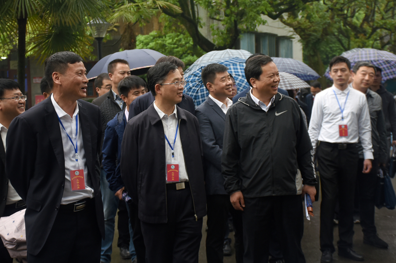 1557132990671095787.jpg DSC_5740.jpg