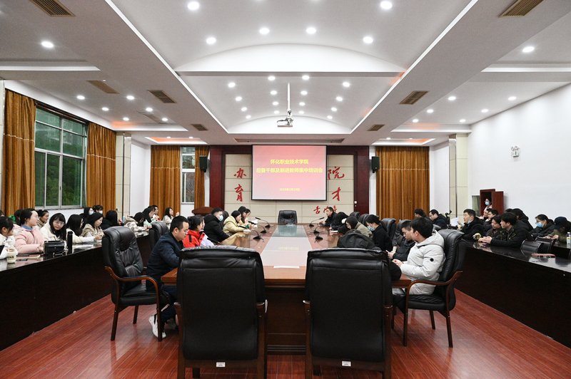 1677225790553079055.jpg DSC_4960.jpg